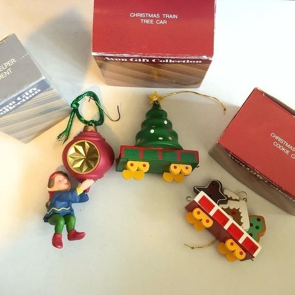 Avon Vintage Christmas Ornaments - Picture 2 of 7